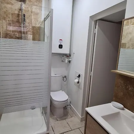 Ceci N'est Pas Qu'un Logement Διαμέρισμα Μονπελιέ